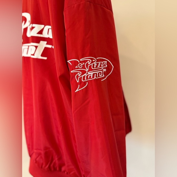 Disney / Pixar - Toy Story, Pizza Planet Jacket - Picture 5 of 9